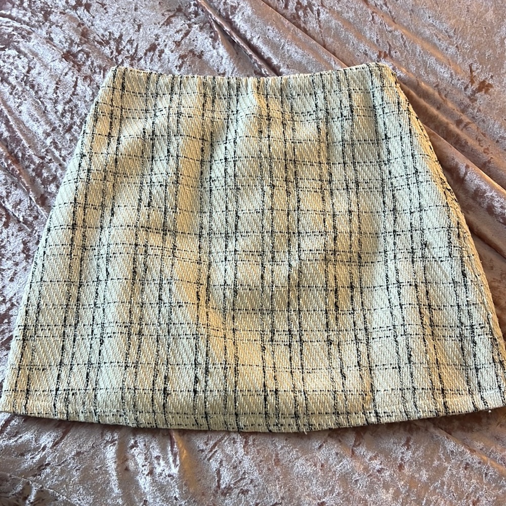 Princess Polly Tweed Skirt (M)
